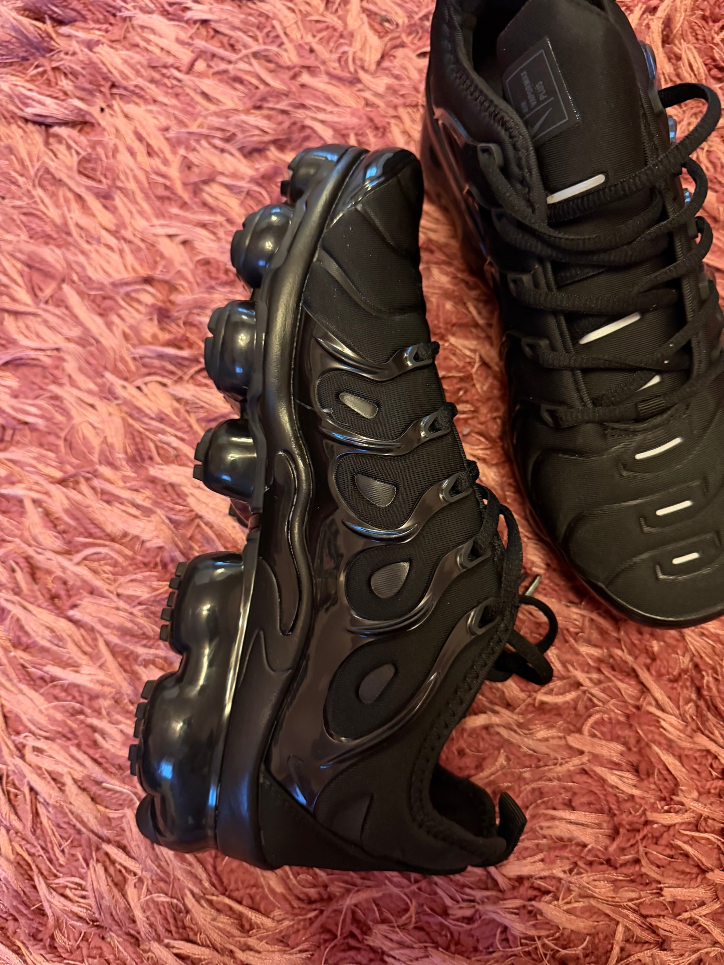 nike vapormax black