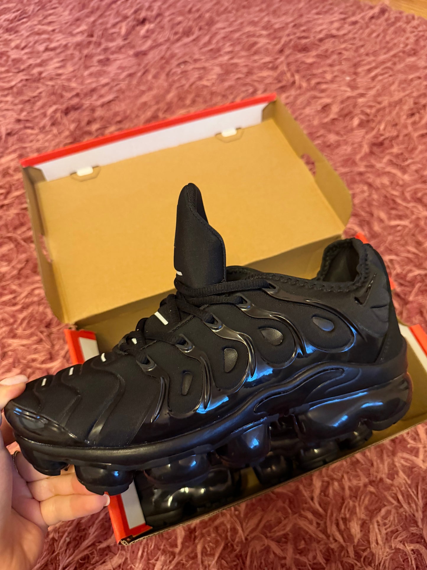 nike vapormax black